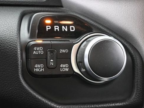 Used 2020 RAM 1500 Big Horn AWD/4WD image 33