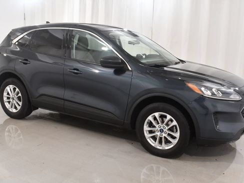 Used 2022 Ford Escape SE w/ Convenience Package AWD/4WD image 5