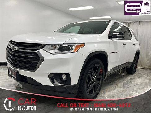 Used 2020 Chevrolet Traverse Premier w/ Redline Edition AWD/4WD image 4