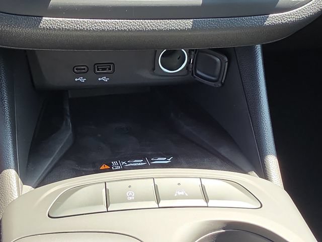 New 2026 Buick Envista Sport Touring w/ Convenience I Package FWD image 31