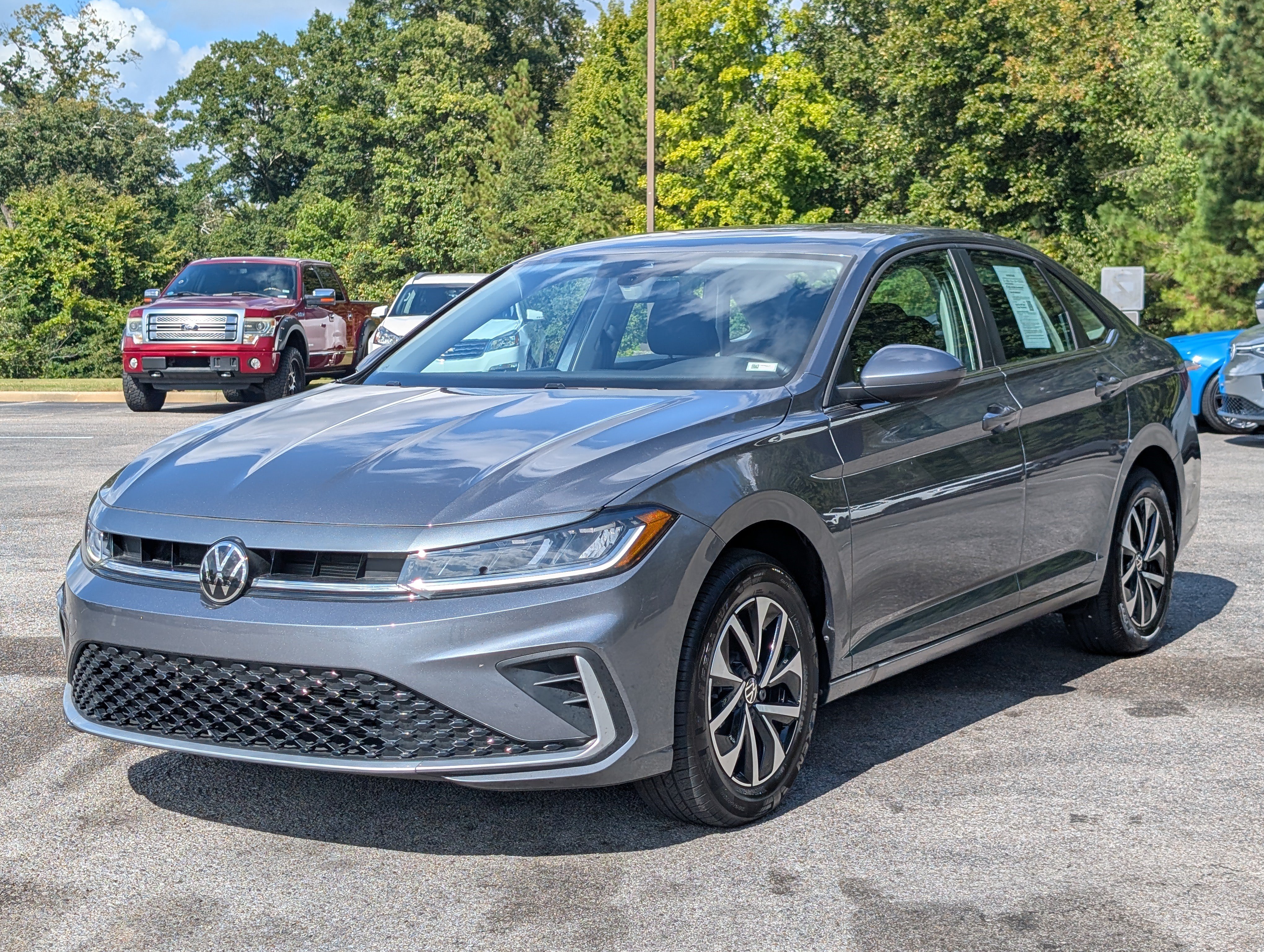 Used 2025 Volkswagen Jetta S FWD image 5