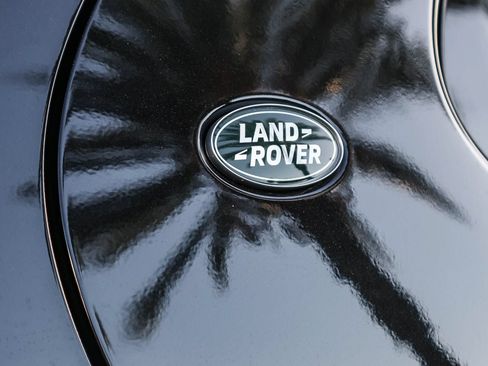 New 2026 Land Rover Discovery Dynamic SE AWD/4WD image 18