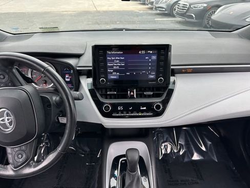 Used 2022 Toyota Corolla SE image 14