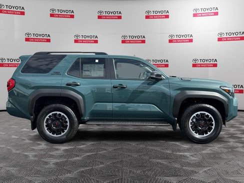 New 2026 Toyota 4Runner TRD Off-Road AWD/4WD image 2