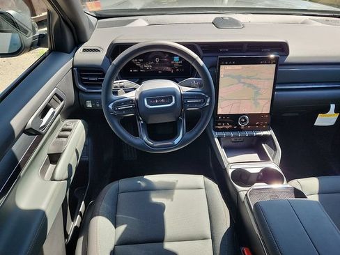 New 2026 GMC Terrain AT4 w/ Technology Package II AWD/4WD image 7