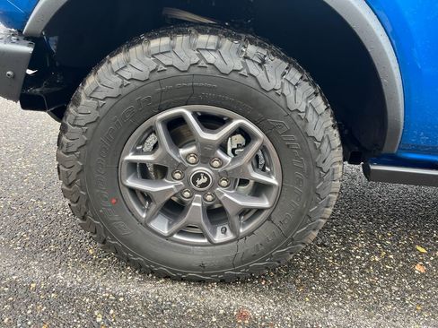 New 2025 Ford Bronco Badlands image 19