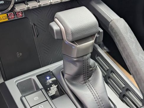 New 2026 Toyota Tacoma Limited AWD/4WD image 18