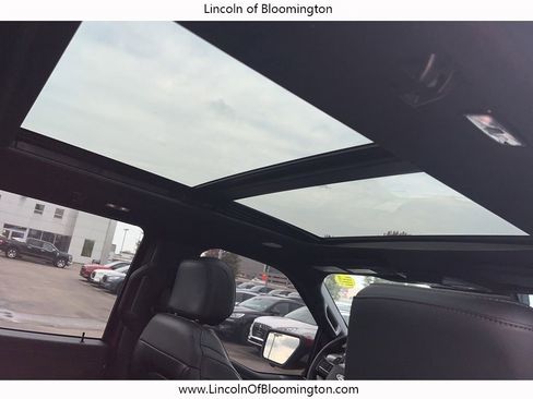 Used 2023 Ford F150 Raptor w/ Raptor Carbon Fibre Package image 24