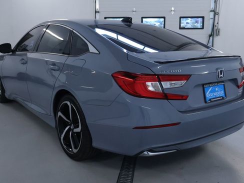 Used 2022 Honda Accord Sport image 5