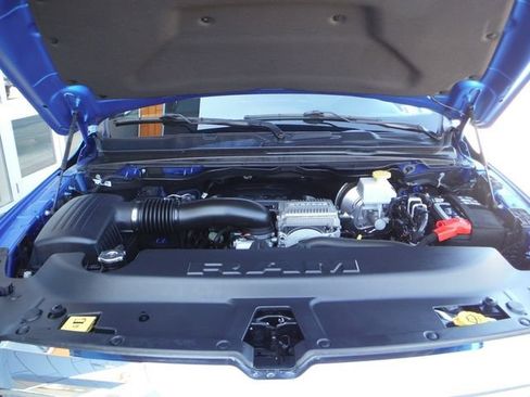 Used 2023 RAM 1500 Big Horn AWD/4WD image 7