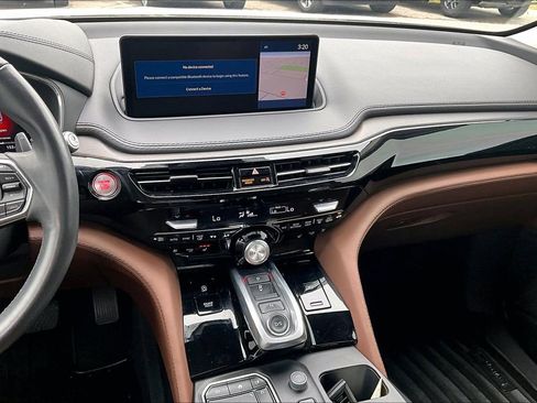 Used 2024 Acura MDX SH-AWD w/ Advance Package image 9