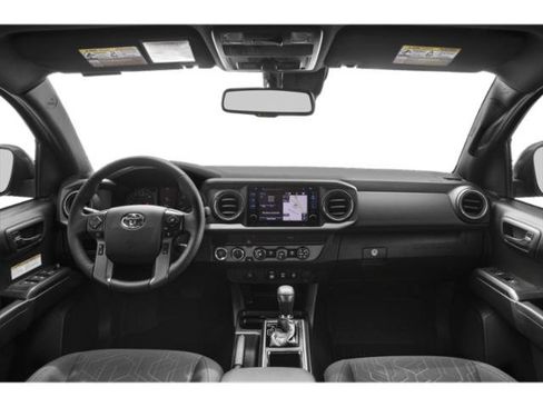 Used 2019 Toyota Tacoma TRD Off-Road image 8