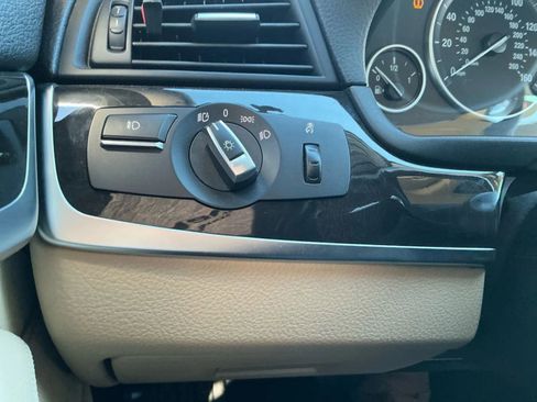 Used 2016 BMW 528i Sedan image 35