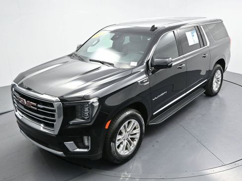 Used 2023 GMC Yukon XL SLT w/ SLT Premium Package AWD/4WD image 46