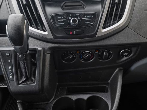 Used 2019 Ford Transit 350 XLT RWD image 21