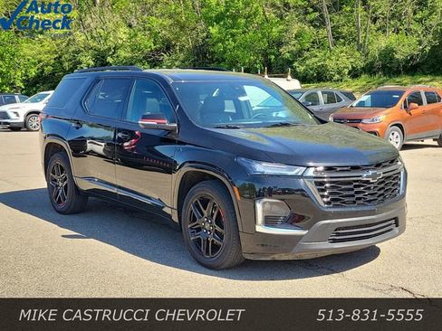 Used 2023 Chevrolet Traverse Premier w/ Redline Edition AWD/4WD image 7
