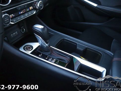 Used 2024 Nissan Sentra SR image 18