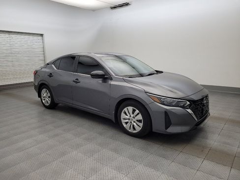 Used 2024 Nissan Sentra S FWD image 11