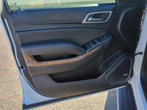 Certified 2016 GMC Yukon Denali w/ Open Road Package image 23