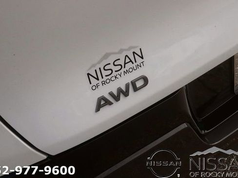 New 2026 Nissan Murano Platinum AWD/4WD image 9