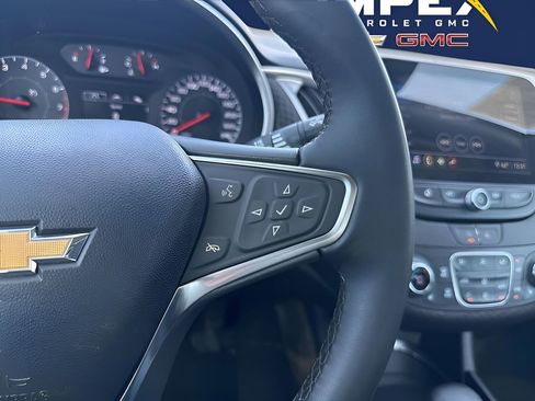 Used 2024 Chevrolet Malibu LT w/ Midnight Edition FWD image 13