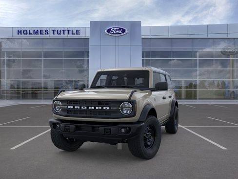 New 2026 Ford Bronco Big Bend w/ Black Diamond Package AWD/4WD image 2