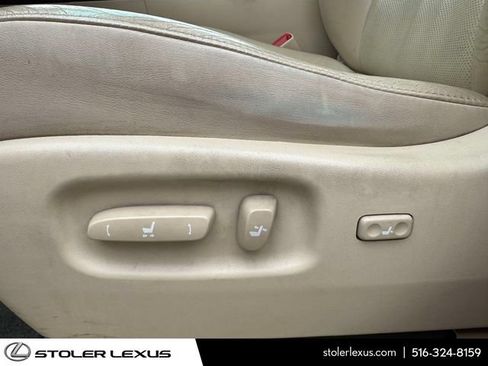 Used 2011 Lexus RX 350 AWD w/ Premium Pkg image 23