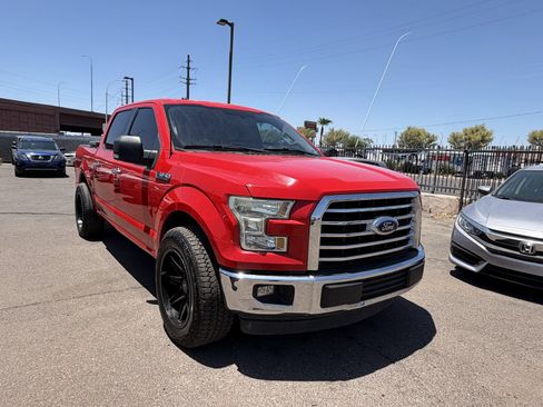 Used 2017 Ford F150 XLT w/ Equipment Group 302A Luxury RWD image 3