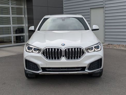 Used 2021 BMW X6 xDrive40i w/ Executive Package 2 AWD/4WD image 9