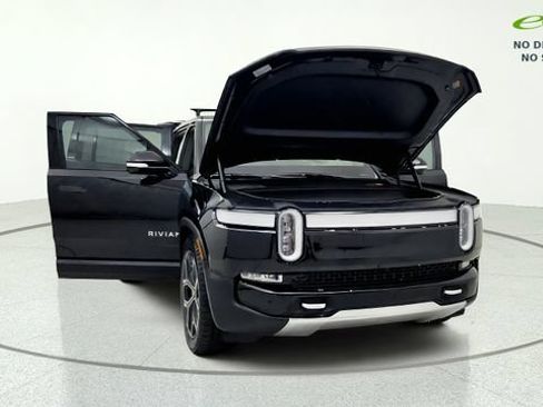 Used 2024 Rivian R1S Adventure AWD/4WD image 12