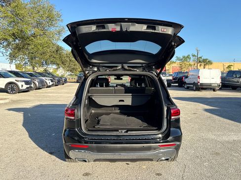 Used 2022 Mercedes-Benz GLB 250 image 26