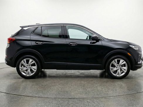 Used 2025 Buick Encore GX Preferred image 11
