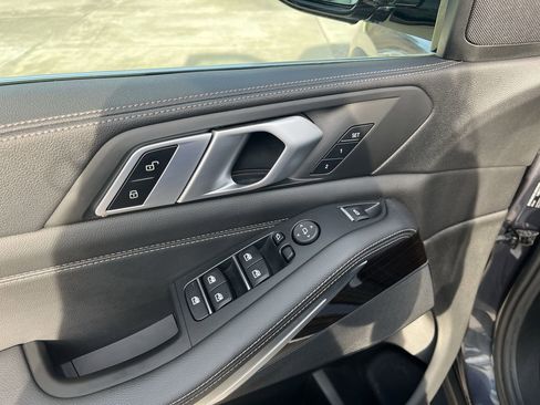 Used 2019 BMW X5 xDrive40i w/ Premium Package 2 image 19