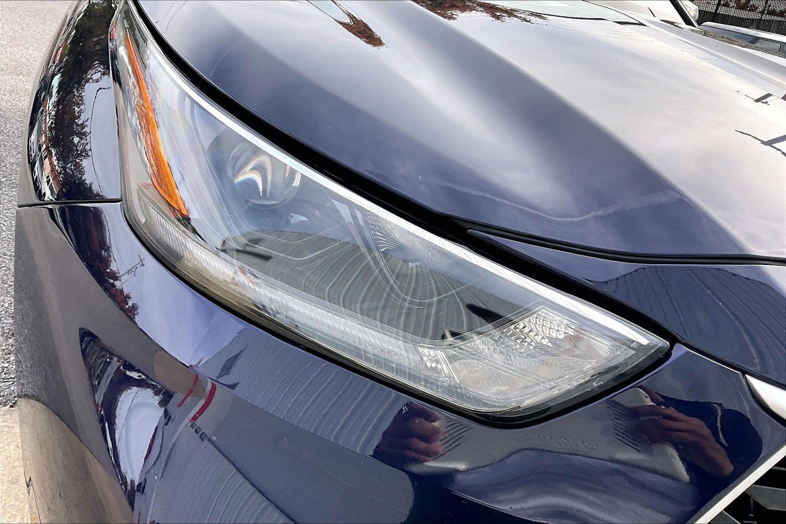Used 2021 Toyota Highlander XLE AWD/4WD image 34
