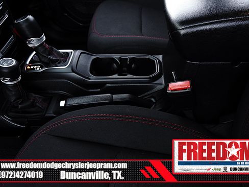 Used 2023 Jeep Gladiator Rubicon AWD/4WD image 36