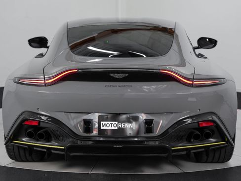 Used 2020 Aston Martin V8 Vantage AMR RWD image 8