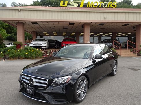 Used 2020 Mercedes-Benz E 350 4MATIC Sedan w/ Driver Assistance Package image 18