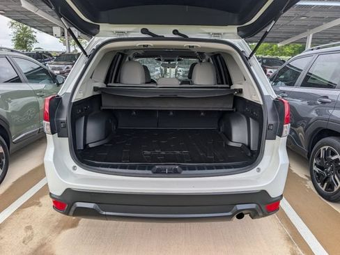 Used 2024 Subaru Forester Premium AWD/4WD image 30