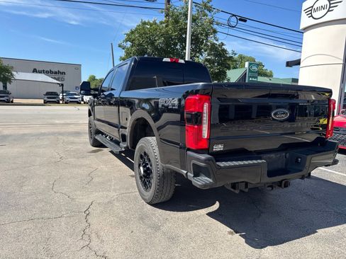 Used 2024 Ford F250 XLT w/ Black Appearance Package AWD/4WD image 7