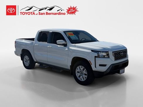 Used 2023 Nissan Frontier SV w/ Technology Package image 7