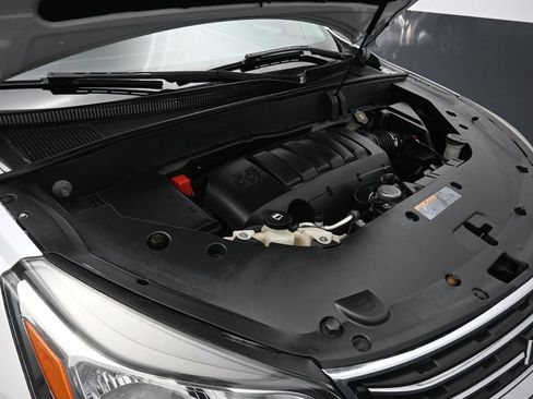 Used 2017 Chevrolet Traverse LT w/ Style and Technology Package AWD/4WD image 54