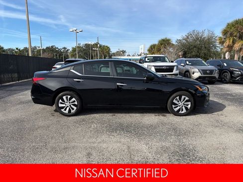 Certified 2025 Nissan Altima 2.5 S image 2