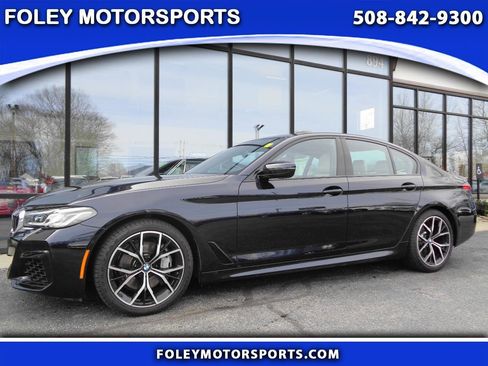 Used 2022 BMW 540i xDrive w/ Executive Package image 1