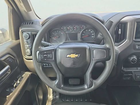 Used 2023 Chevrolet Silverado 2500 W/T w/ WT Convenience Package AWD/4WD image 15