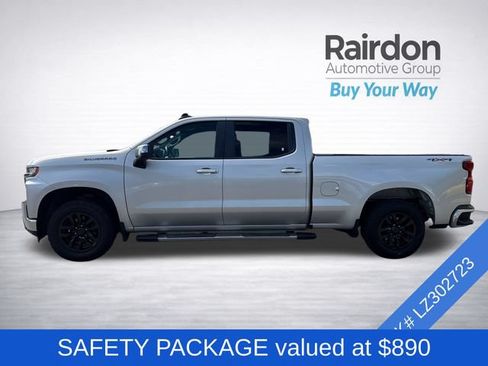 Used 2020 Chevrolet Silverado 1500 LT w/ Convenience Package AWD/4WD image 4