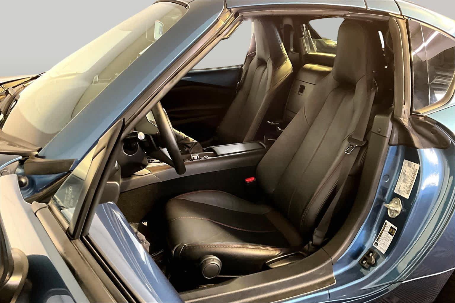 Used 2019 MAZDA MX-5 Miata RF Grand Touring RWD image 9