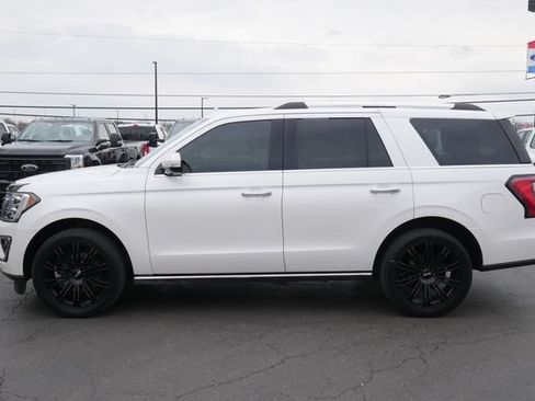 Used 2018 Ford Expedition Limited w/ Equipment Group 302A AWD/4WD image 10