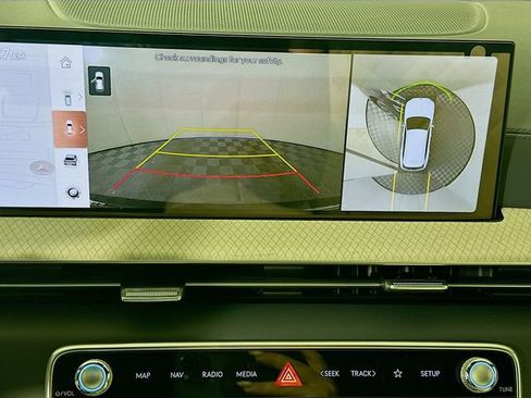 New 2026 Genesis GV80 3.5T Prestige image 13