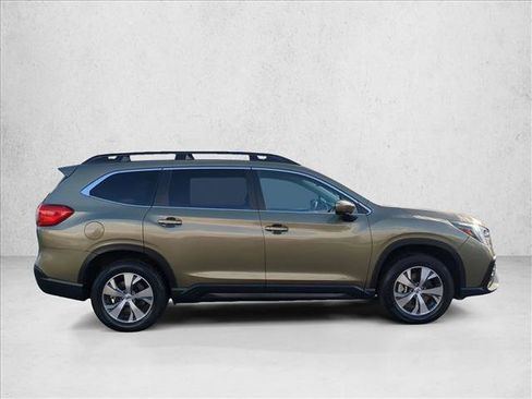 Certified 2025 Subaru Ascent Premium image 4