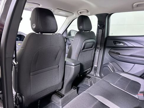 New 2026 Chevrolet TrailBlazer LT w/ Driver Confidence Package FWD image 21